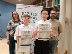 Vasakult: kontsertmeister Martina Liiver, Otto Valter Vürst, Karl-Markkus Rebane ja Ilja Šarapov