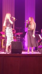 Esinevad Gete-Ly Vija ja Lemme Salf