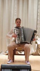 Esineb Kristina Piirsalu