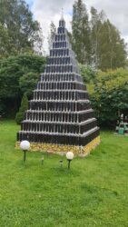 Pudeliaias Eiffeli torn Riia balsami pudelitest