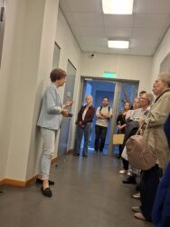 Enne Cesise Muusikakeskkooli ringkäigu algust